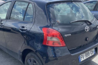 Poignee porte arriere droit TOYOTA YARIS 2