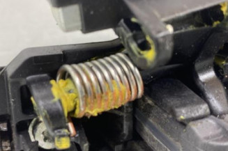 Poignee porte arriere gauche TOYOTA YARIS 2