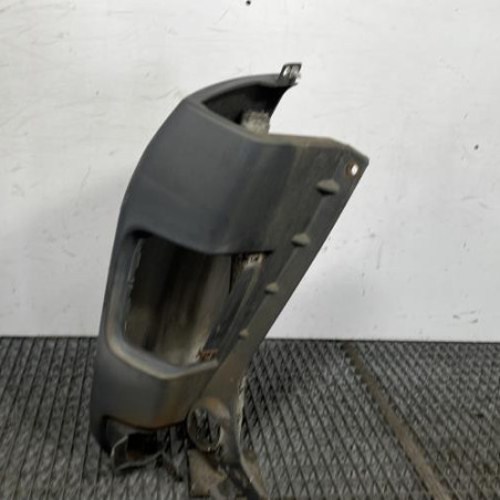 Crosse arriere gauche RENAULT TRAFIC 2