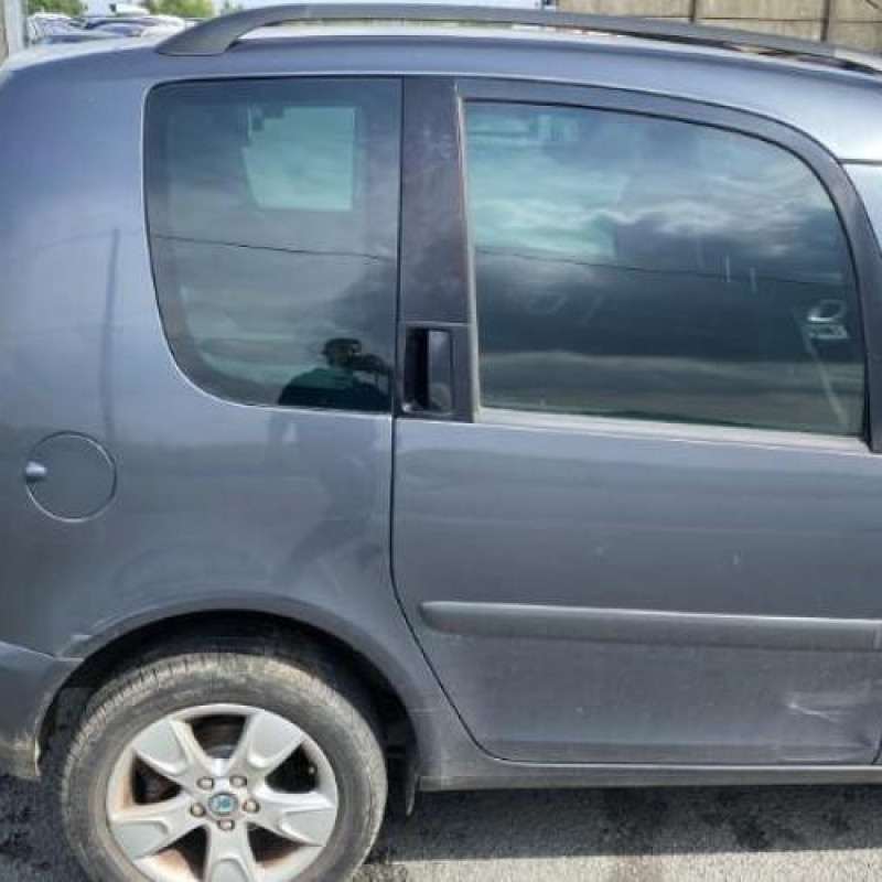 Pare choc arriere SKODA ROOMSTER Photo n°7