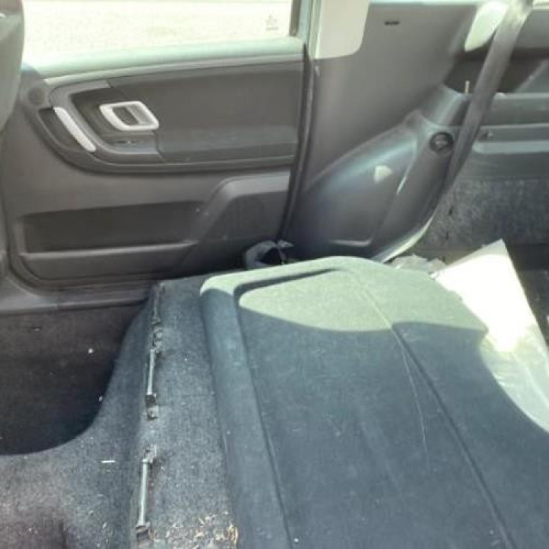 Pare choc arriere SKODA ROOMSTER Photo n°9