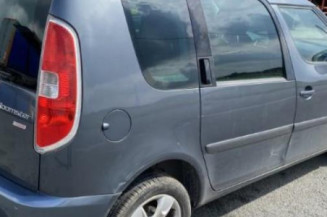 Pare choc arriere SKODA ROOMSTER
