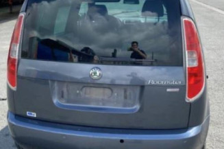 Pare choc arriere SKODA ROOMSTER