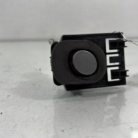 Bouton de coffre PEUGEOT 607