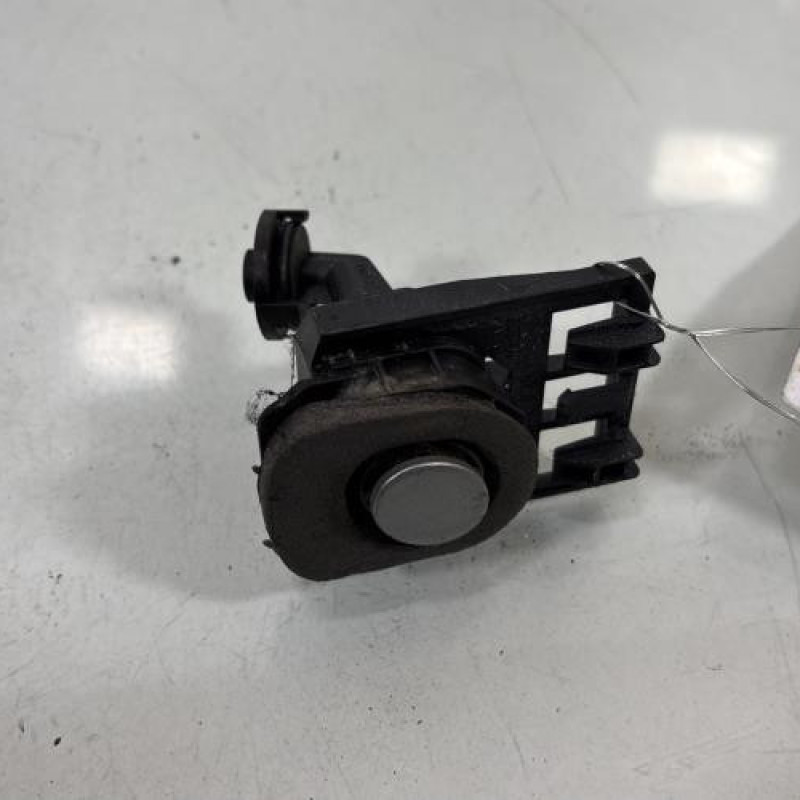 Bouton de coffre PEUGEOT 607 Photo n°3