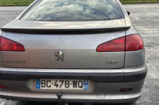 Bouton de coffre PEUGEOT 607