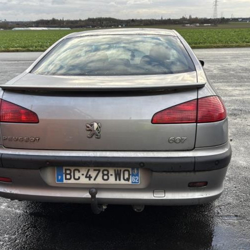 Bouton de coffre PEUGEOT 607 Photo n°8