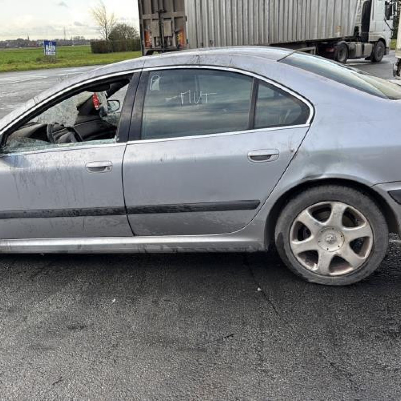 Bouton de coffre PEUGEOT 607 Photo n°10