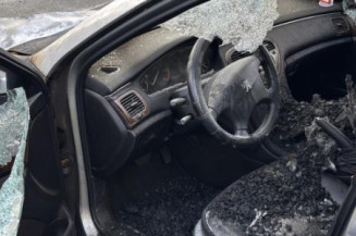 Bouton de coffre PEUGEOT 607