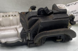Serrure avant gauche PEUGEOT 607