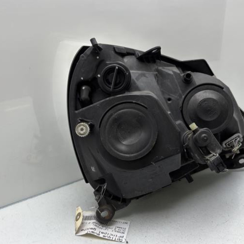 Optique avant principal gauche (feux)(phare) RENAULT CLIO 2 CAMPUS Photo n°9