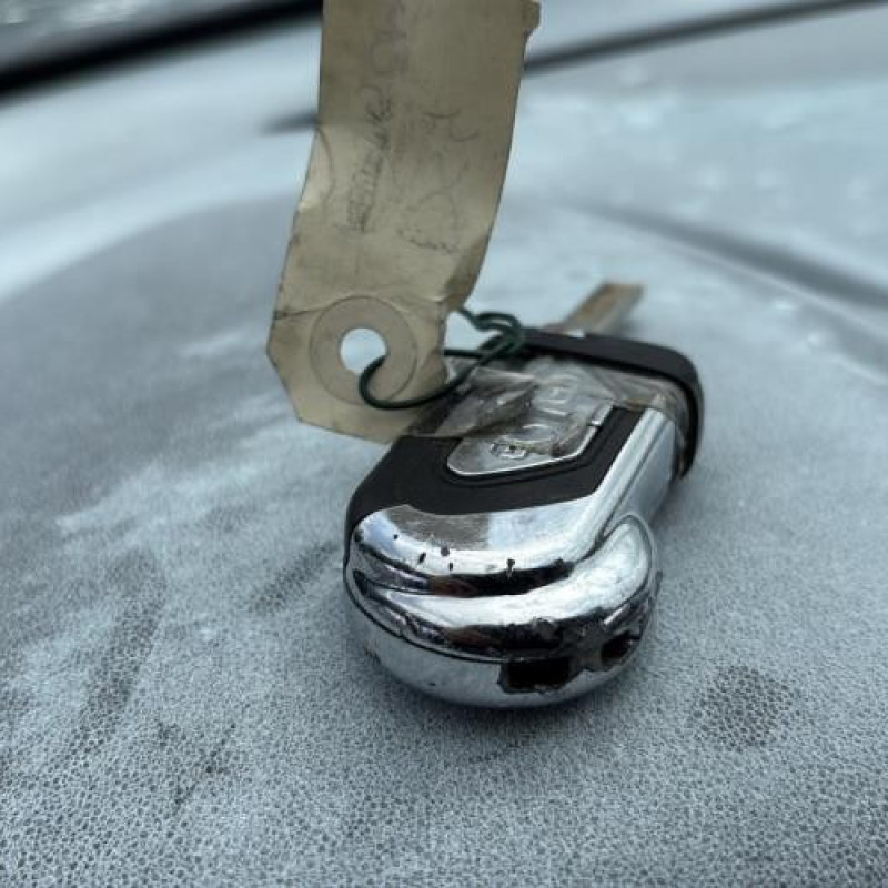 Poignee porte avant droit CITROEN DS3 Photo n°20