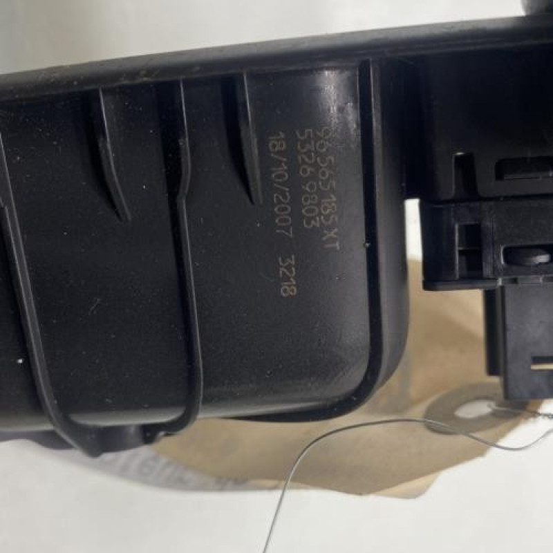 Interrupteur de leve vitre arriere gauche PEUGEOT 308 1 Photo n°3