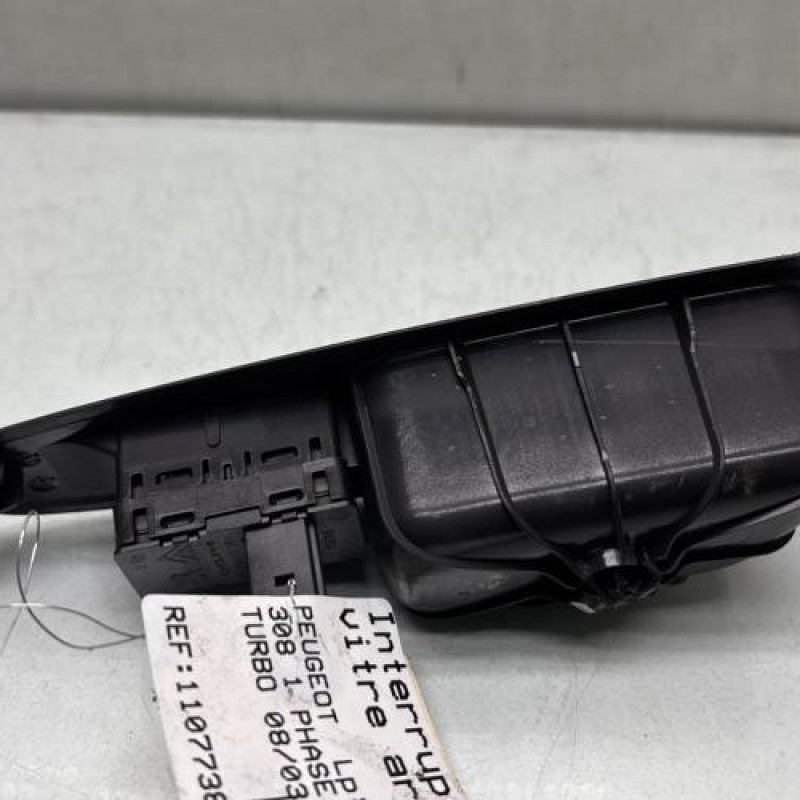 Interrupteur de leve vitre arriere gauche PEUGEOT 308 1 Photo n°2