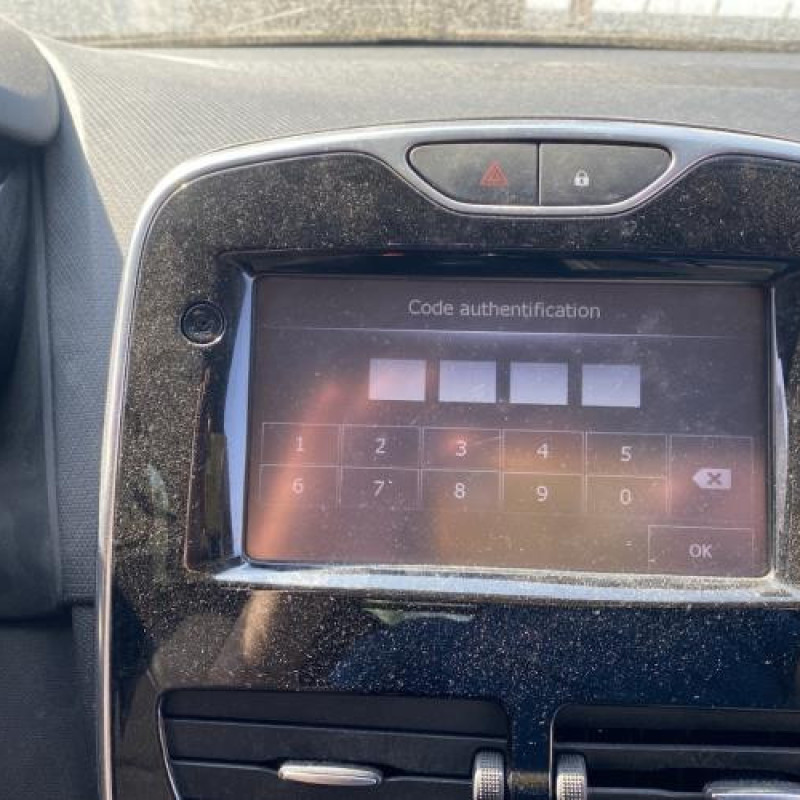 Autoradio d'origine RENAULT CLIO 4 Photo n°15