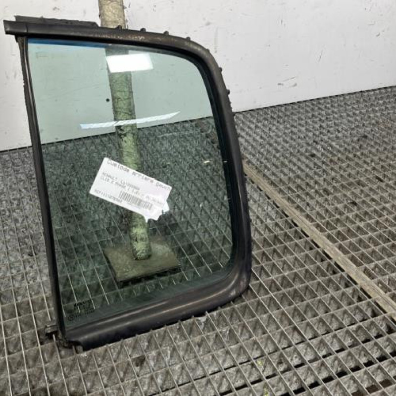 Custode arriere gauche (porte) RENAULT CLIO 2 Photo n°2