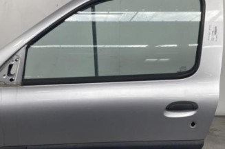 Porte avant gauche RENAULT CLIO 2 CAMPUS