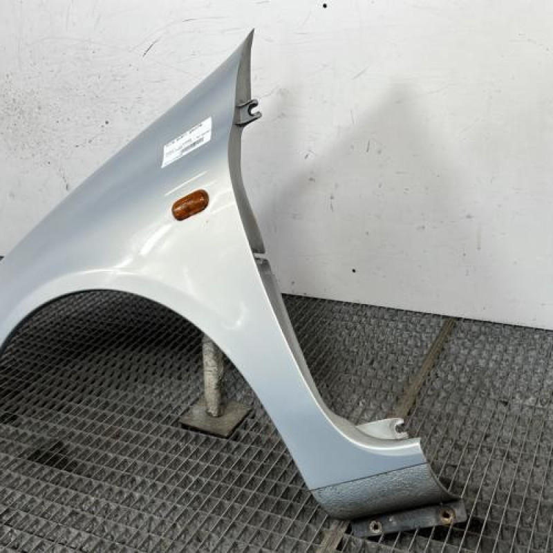 Aile avant gauche RENAULT CLIO 2 Photo n°3