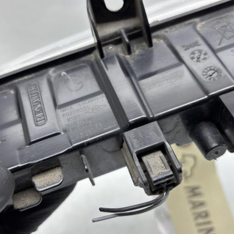 Feu diurne avant gauche RENAULT CLIO 4 Photo n°3