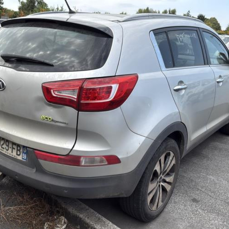 Pare choc arriere KIA SPORTAGE 3 Photo n°9