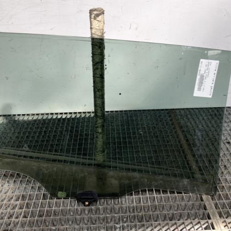 Vitre arriere gauche KIA SPORTAGE 3 Photo n°4