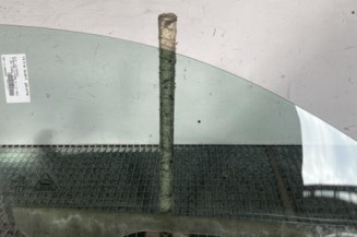 Vitre avant gauche KIA SPORTAGE 3