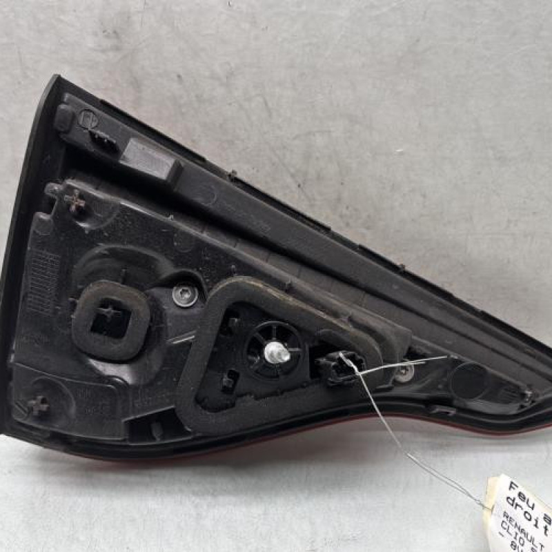 Feu arriere secondaire droit (feux) RENAULT CLIO 5 Photo n°2