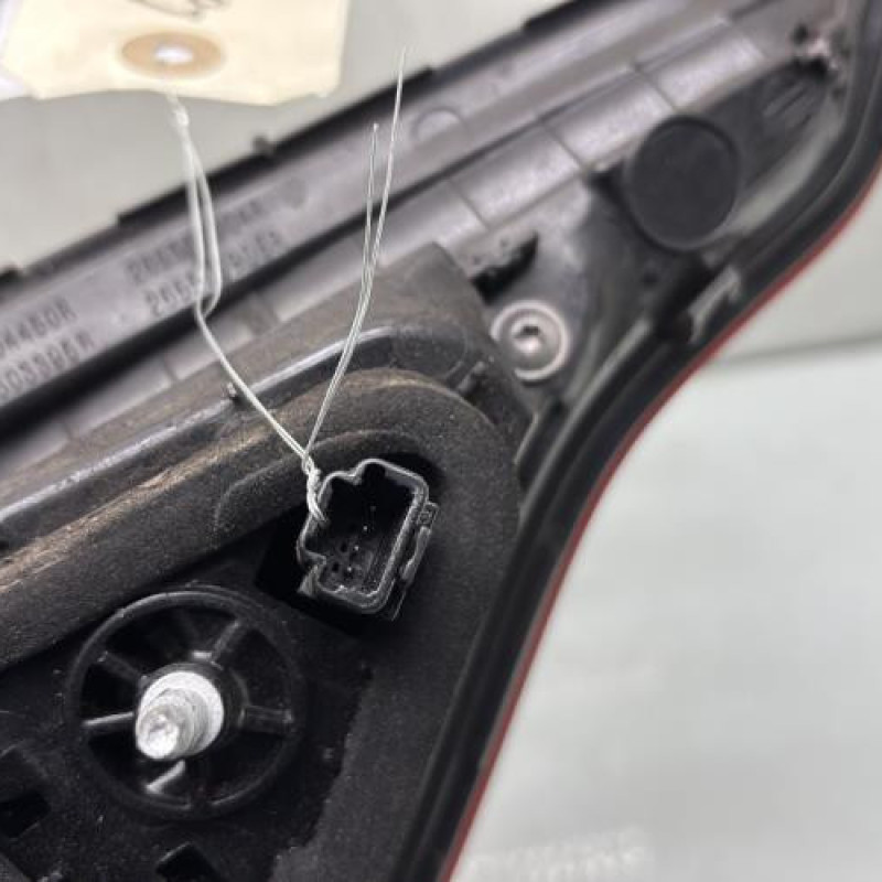 Feu arriere secondaire droit (feux) RENAULT CLIO 5 Photo n°3