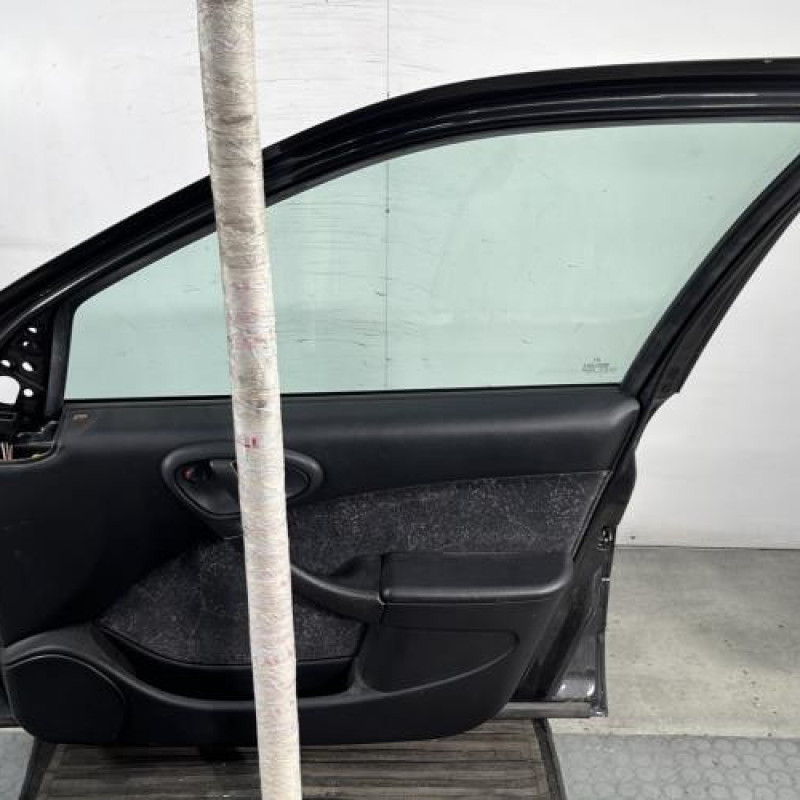 Porte avant droit CITROEN XSARA Photo n°6