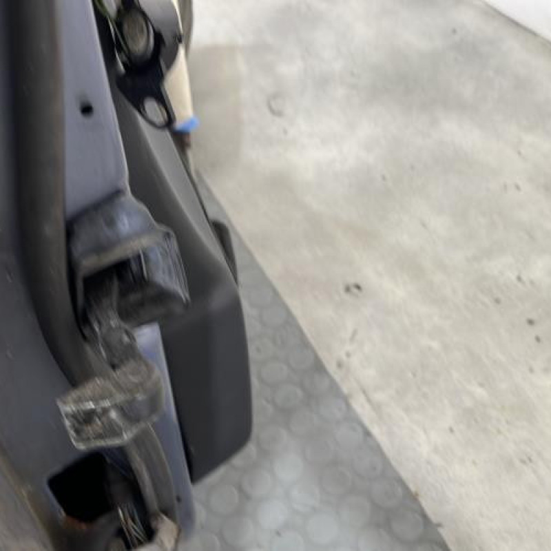 Porte avant droit BMW SERIE 3 E46 Photo n°4