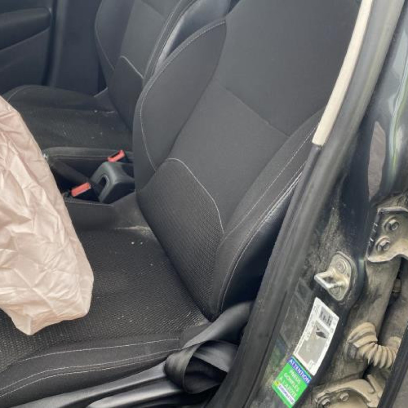 Reservoir cerine CITROEN C3 2 Photo n°15