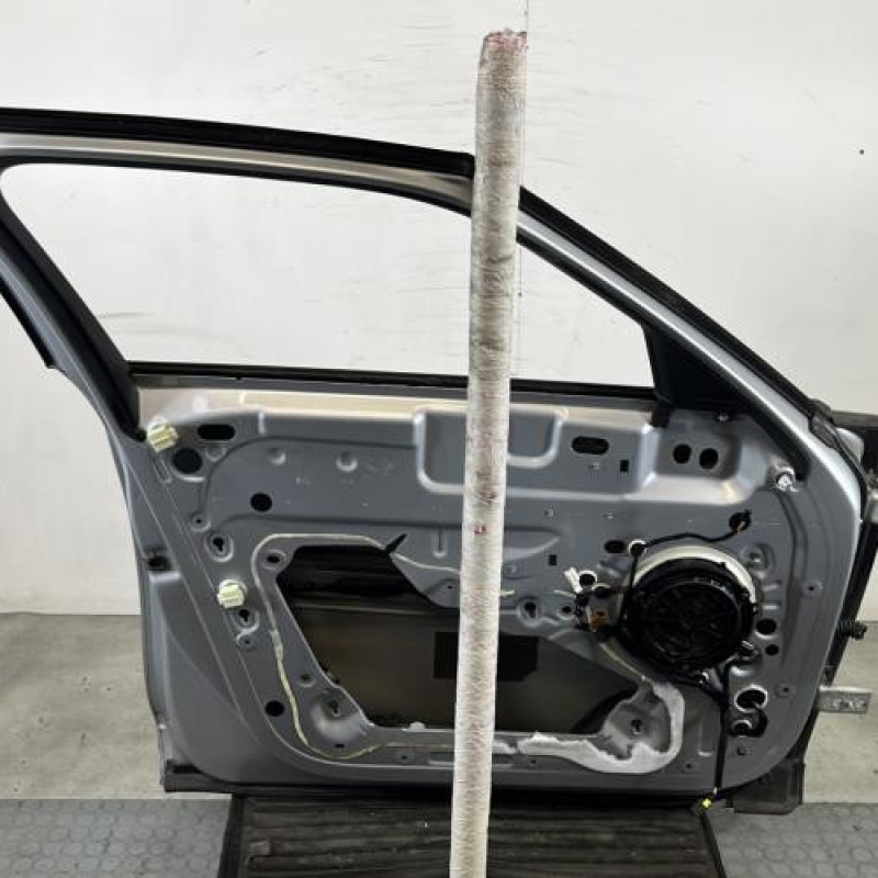 Porte avant gauche CITROEN DS5 Photo n°4