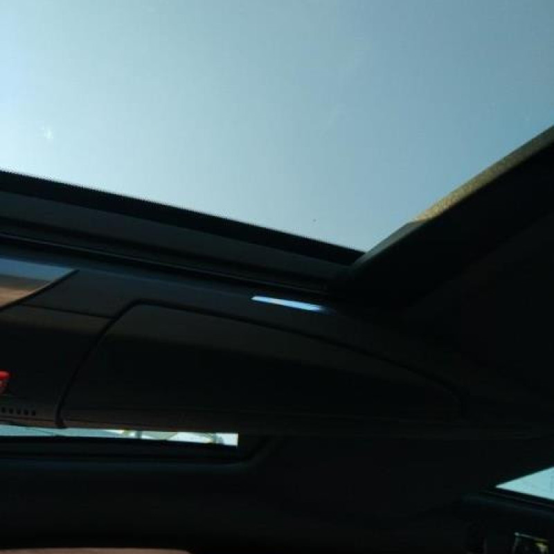 Pare boue arriere droit CITROEN DS5 Photo n°11