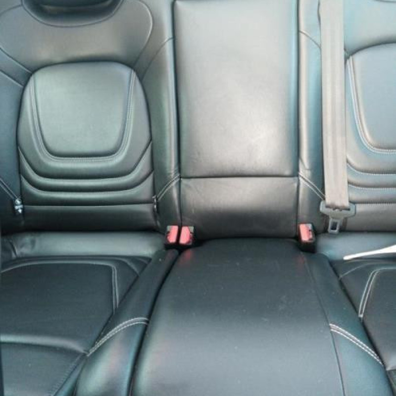 Pare boue arriere droit CITROEN DS5 Photo n°13