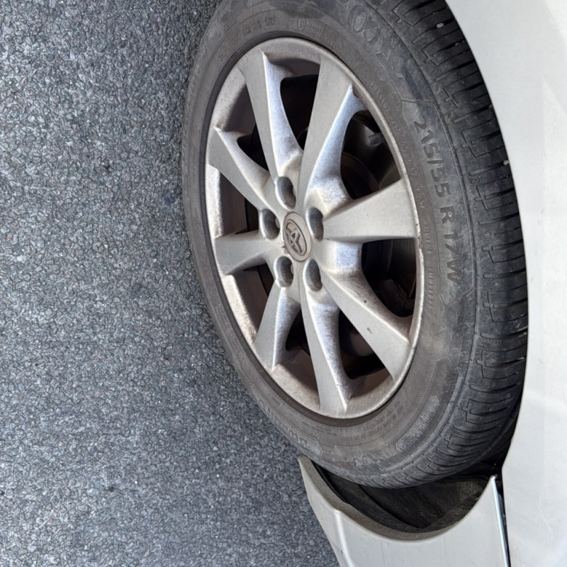 TOYOTA AVENSIS 3 PHASE 1 BREAK 2.2 D4D - 16V TURBO Photo n°13