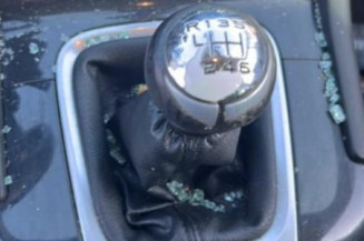 Baguette de coffre PEUGEOT 5008 1