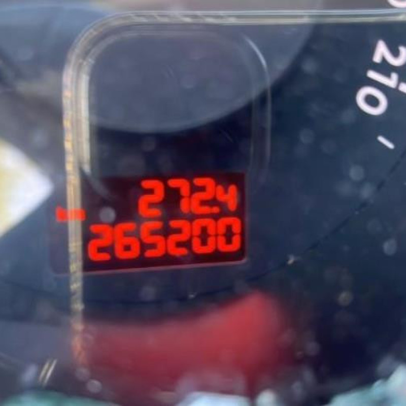 Baguette de coffre PEUGEOT 5008 1 Photo n°8