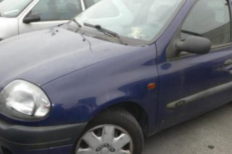 Aile avant gauche RENAULT CLIO 2