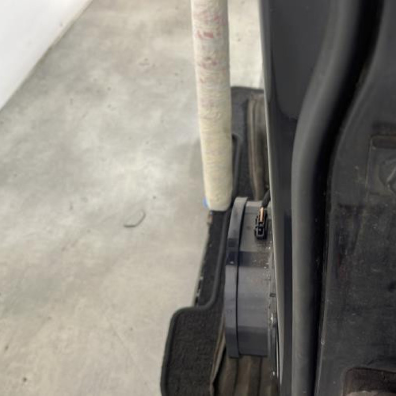 Porte avant gauche VOLKSWAGEN TOURAN 1 Photo n°4