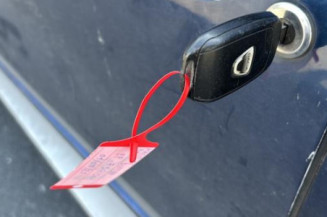 Pretensionneur de ceinture avant droit DACIA DUSTER 1