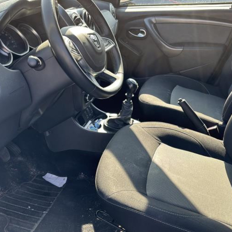 Pretensionneur de ceinture avant droit DACIA DUSTER 1 Photo n°10