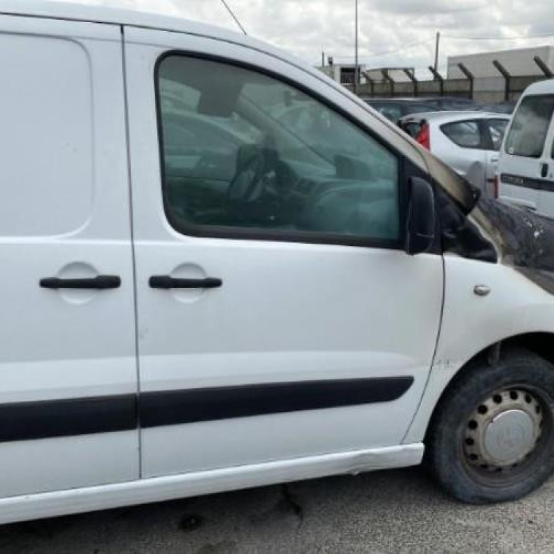 Porte avant gauche PEUGEOT EXPERT 3 Photo n°7