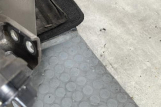 Porte arriere droit PEUGEOT 208 1