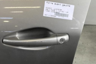 Porte avant gauche PEUGEOT 208 1