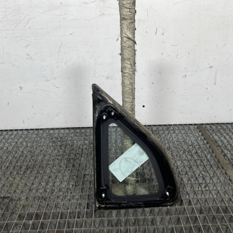 Custode arriere droit KIA CEE-D 2 Photo n°4