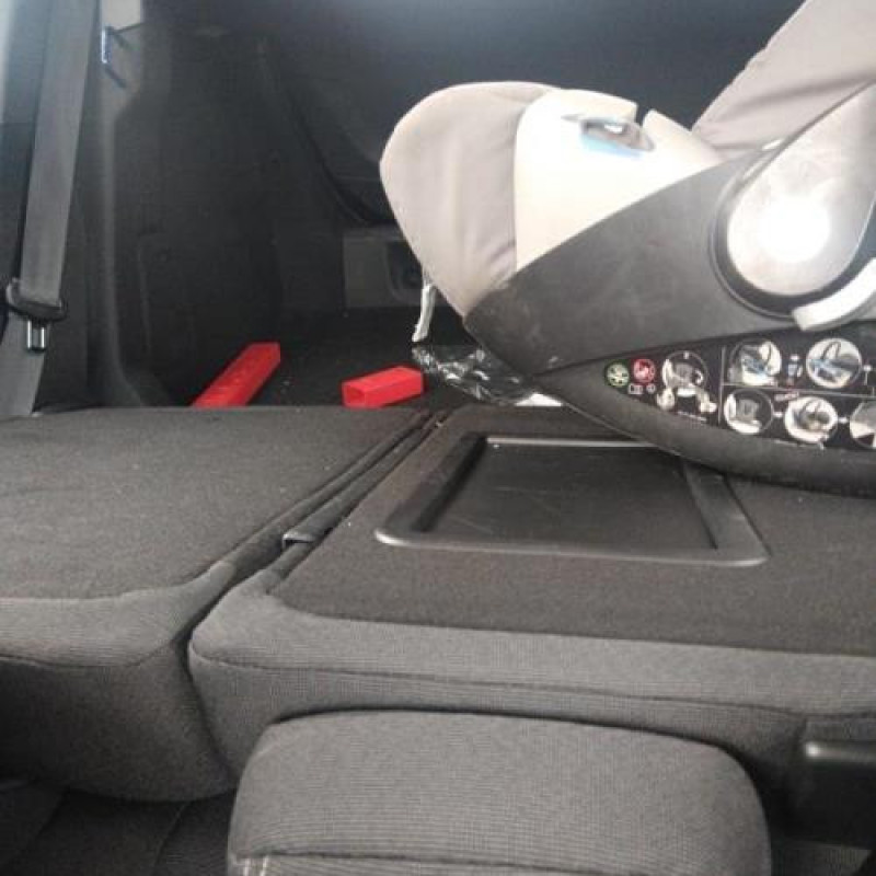 Porte avant gauche PEUGEOT 308 2 Photo n°8