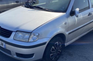 Aile avant gauche VOLKSWAGEN POLO 3