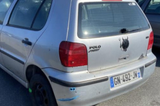 Aile avant gauche VOLKSWAGEN POLO 3