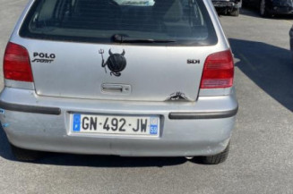Aile avant gauche VOLKSWAGEN POLO 3