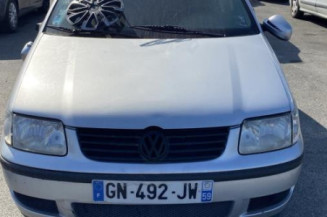 Aile avant gauche VOLKSWAGEN POLO 3